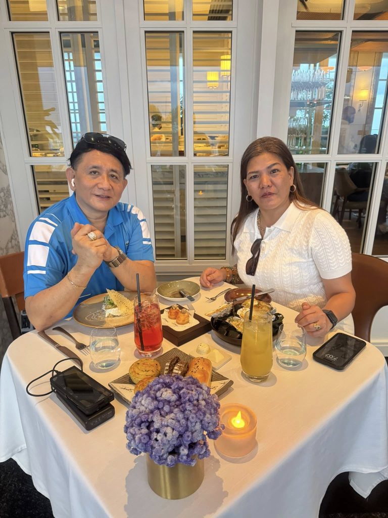 Fine Dining at Marina Bay’s 57th Floor Infinity Pool Restaurant