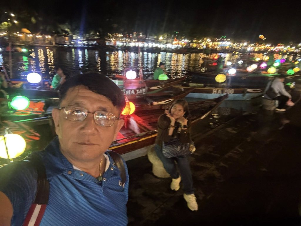 A Magical Evening in Hoi An: Exploring the Ancient Town and Dining at Thằn Lằn Xanh